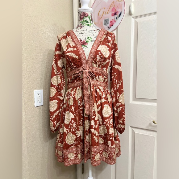 ANTONIO MELANI Red and Cream Floral Long Sleeve Dress - Picture 2 of 11